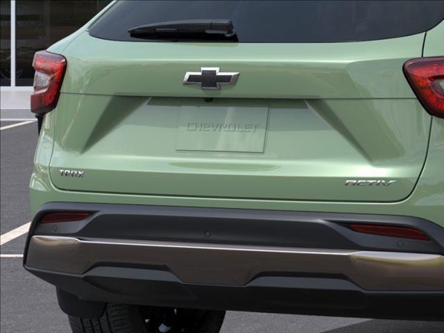 new 2025 Chevrolet Trax car, priced at $26,928