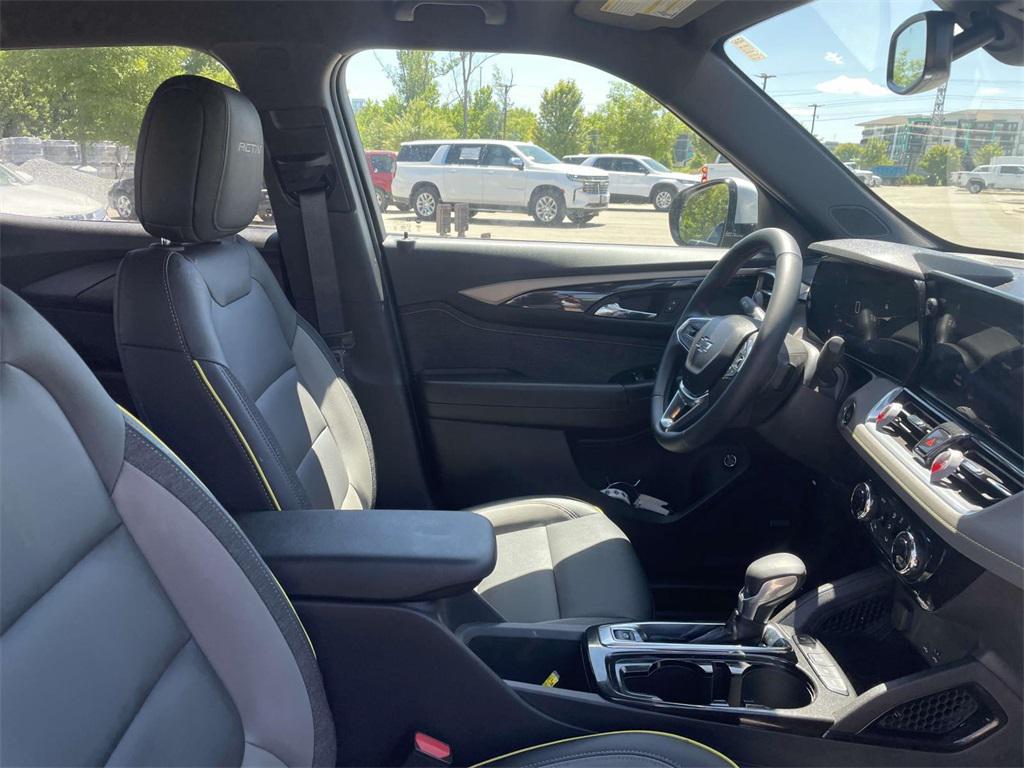 new 2025 Chevrolet TrailBlazer car, priced at $31,680