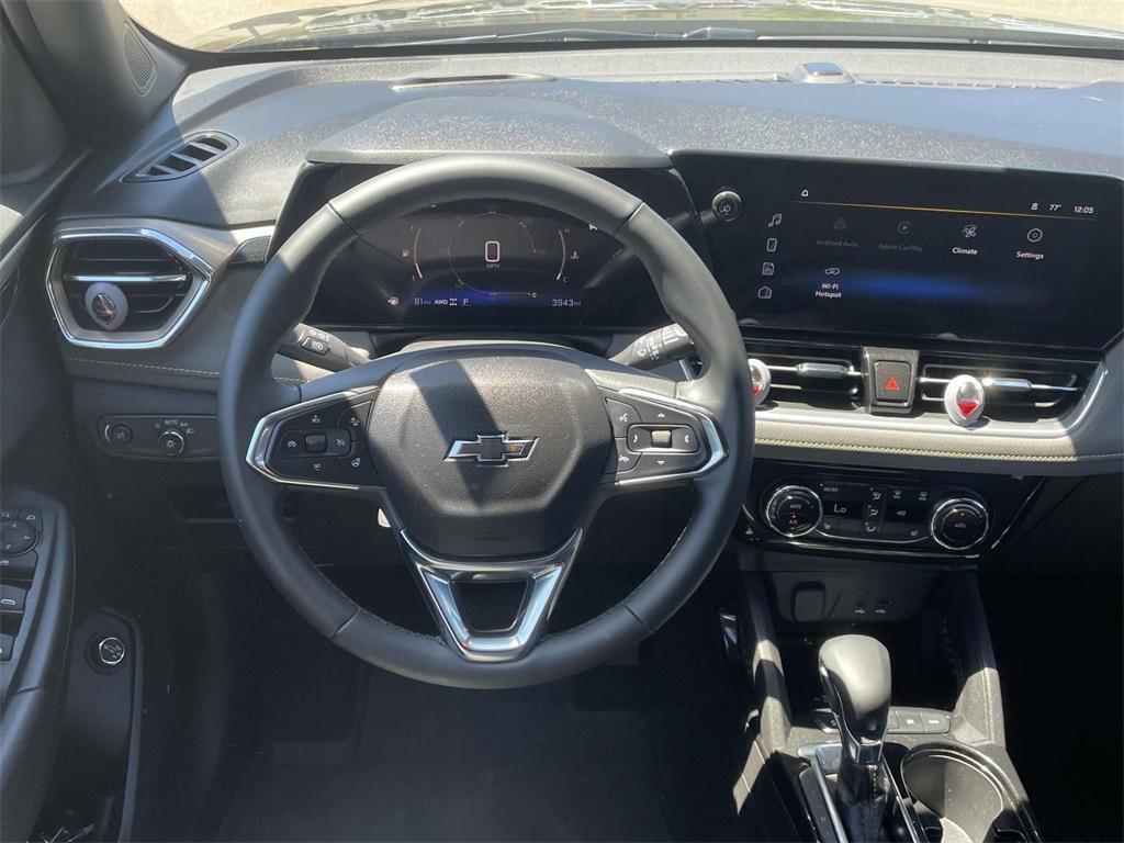 new 2025 Chevrolet TrailBlazer car, priced at $31,680