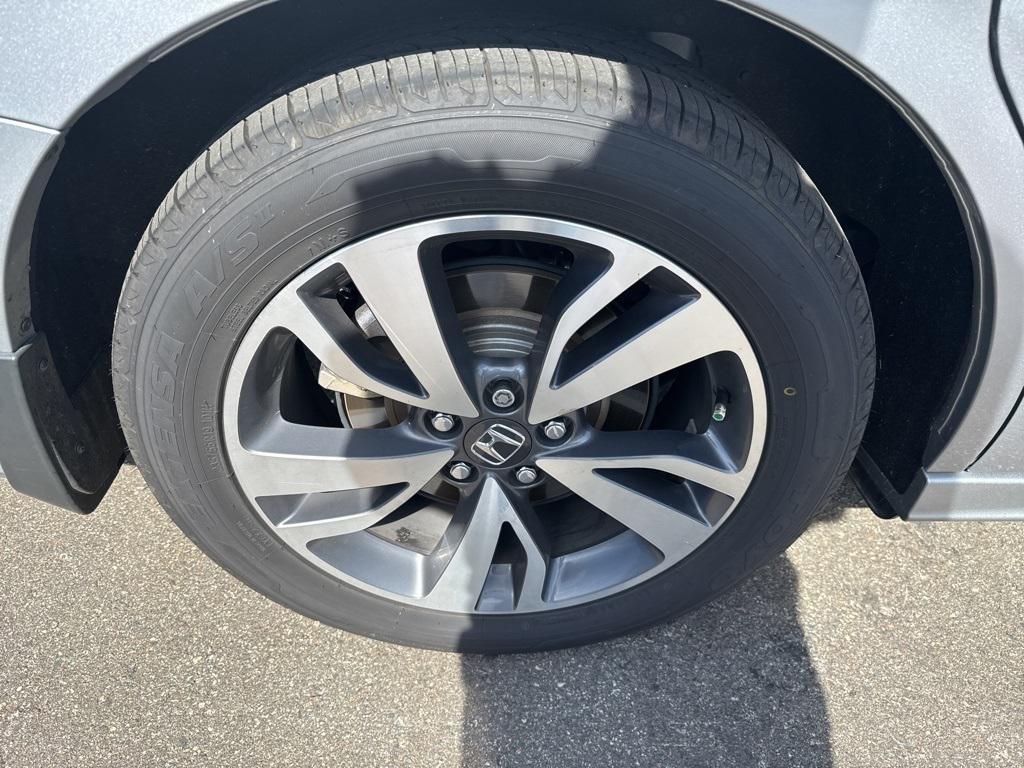 used 2022 Honda Odyssey car, priced at $33,000