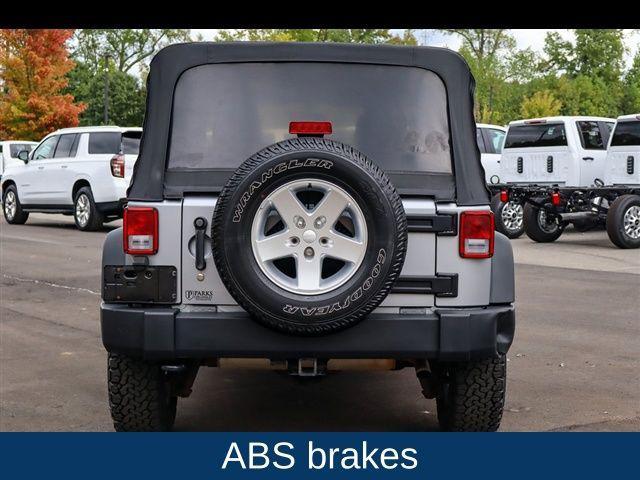 used 2015 Jeep Wrangler Unlimited car, priced at $11,500