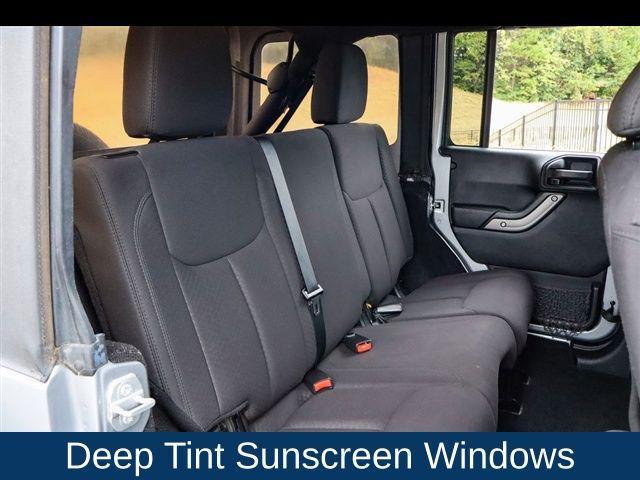 used 2015 Jeep Wrangler Unlimited car, priced at $11,500