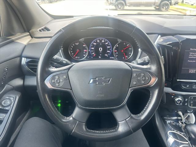 used 2022 Chevrolet Traverse car, priced at $33,900