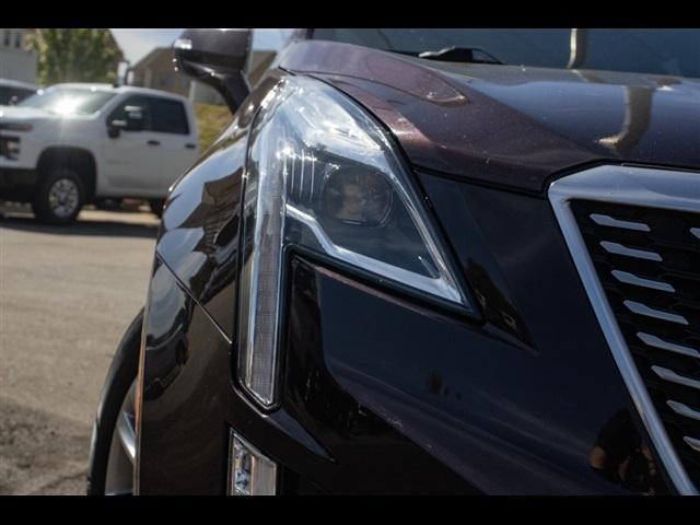 used 2021 Cadillac XT5 car, priced at $20,900