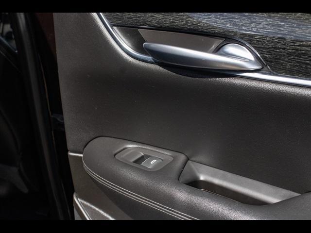 used 2021 Cadillac XT5 car, priced at $20,900