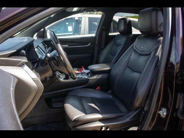 used 2021 Cadillac XT5 car, priced at $20,900