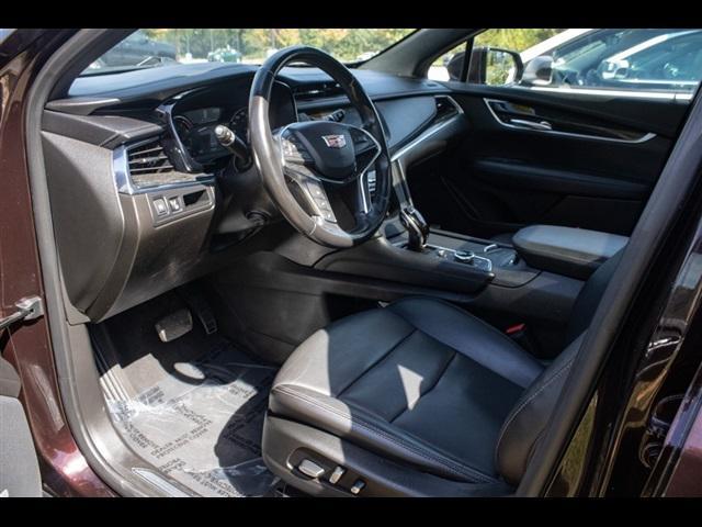 used 2021 Cadillac XT5 car, priced at $20,900