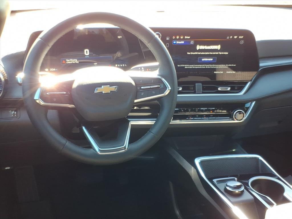 new 2026 Chevrolet Equinox car, priced at $1,221,600