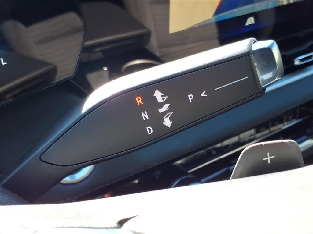 new 2026 Chevrolet Equinox car, priced at $1,221,600