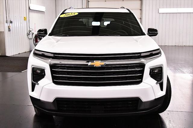new 2025 Chevrolet Traverse car, priced at $45,285