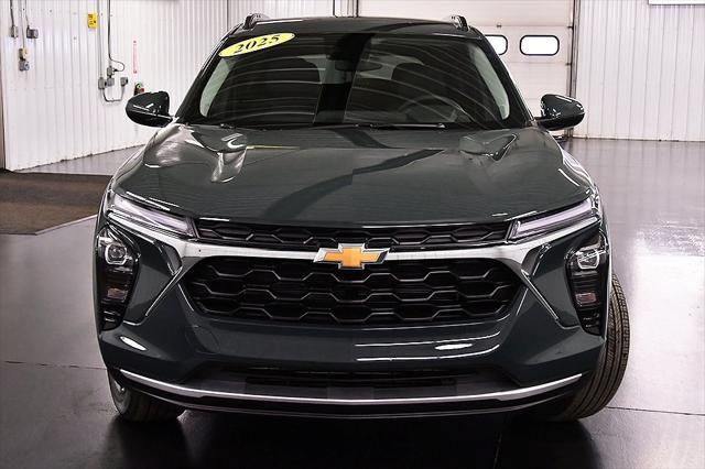 new 2025 Chevrolet Trax car, priced at $25,885