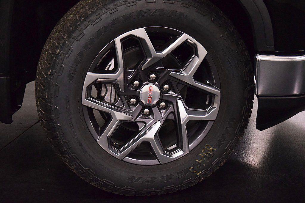 new 2026 GMC Sierra 1500 car, priced at $69,635
