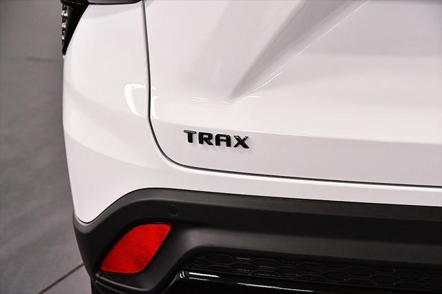 new 2025 Chevrolet Trax car, priced at $24,805