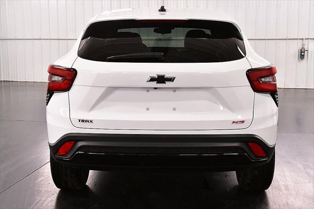 new 2025 Chevrolet Trax car, priced at $24,805