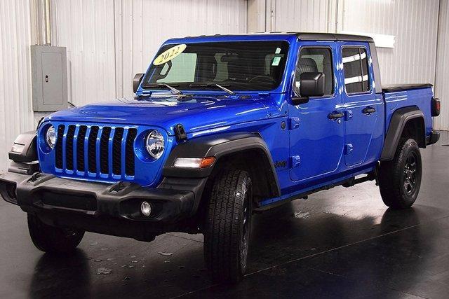 used 2022 Jeep Gladiator car, priced at $34,995