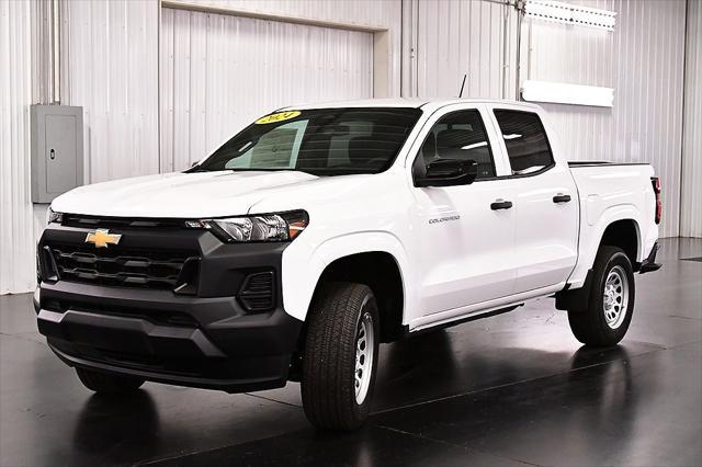 new 2024 Chevrolet Colorado car, priced at $36,030