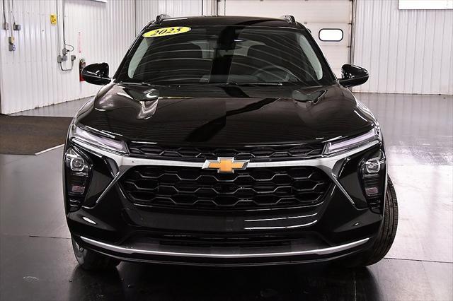 new 2025 Chevrolet Trax car, priced at $25,485