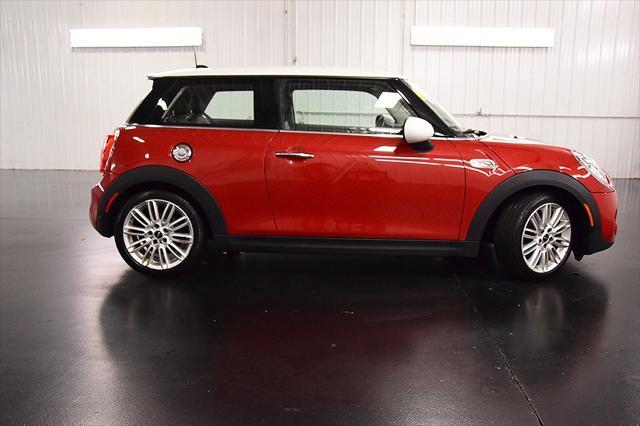 used 2018 MINI Hardtop car, priced at $15,984