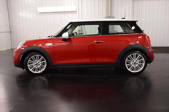 used 2018 MINI Hardtop car, priced at $15,984