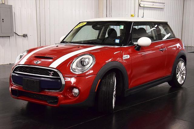 used 2018 MINI Hardtop car, priced at $15,984