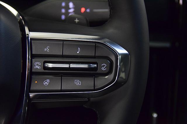 new 2025 GMC Acadia car, priced at $51,975