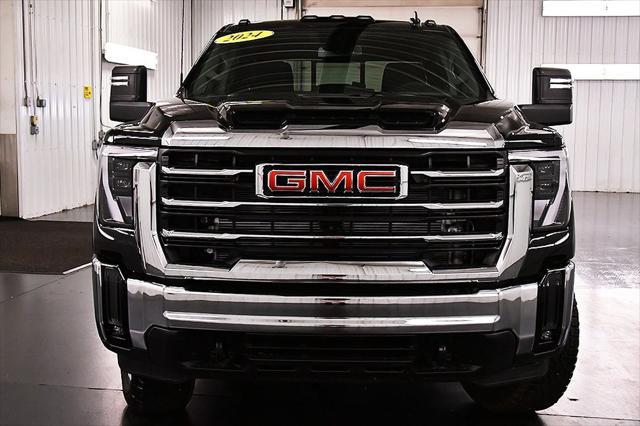 new 2024 GMC Sierra 2500 car, priced at $77,435