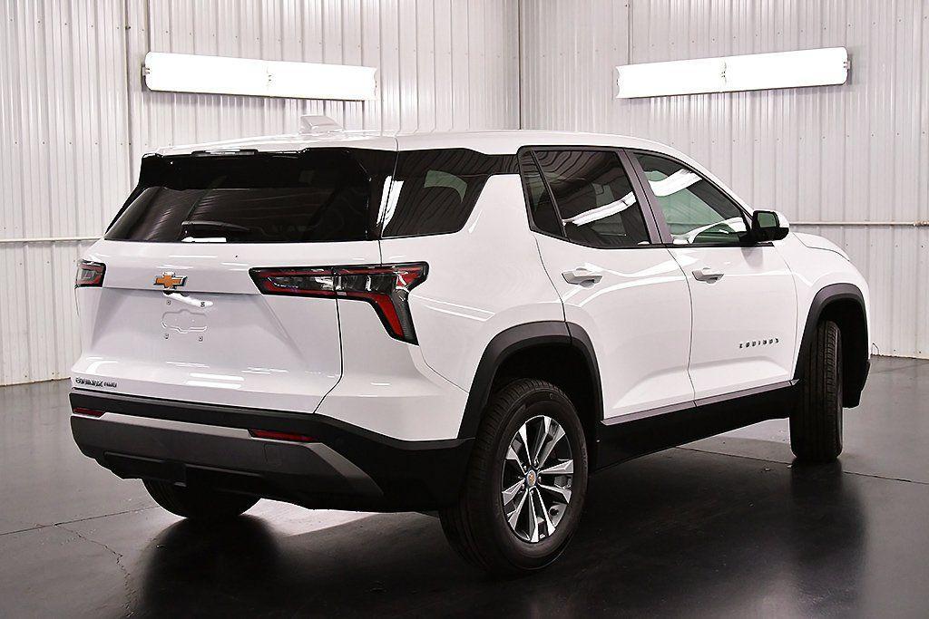 new 2026 Chevrolet Equinox car, priced at $34,635