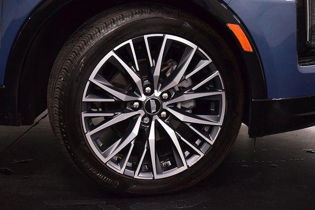 used 2024 Cadillac XT4 car, priced at $39,994