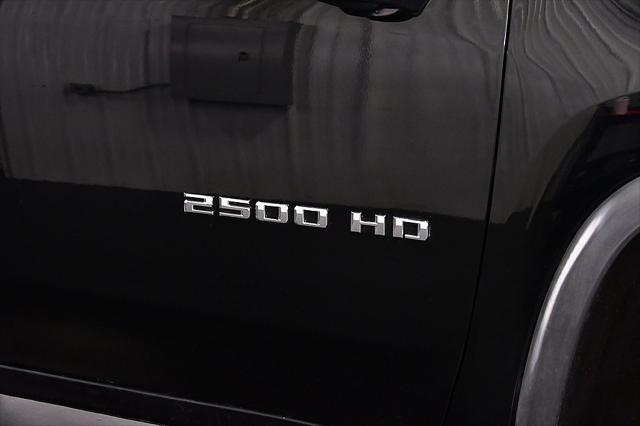 used 2022 Chevrolet Silverado 2500 car, priced at $46,756