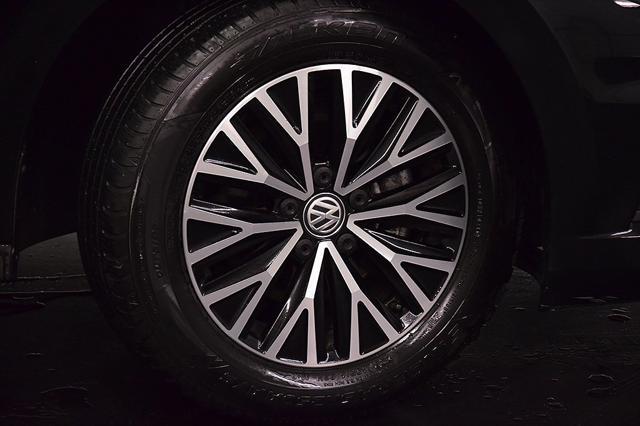 used 2021 Volkswagen Jetta car, priced at $18,805