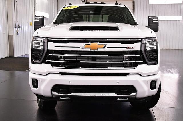 new 2025 Chevrolet Silverado 3500 car, priced at $79,075