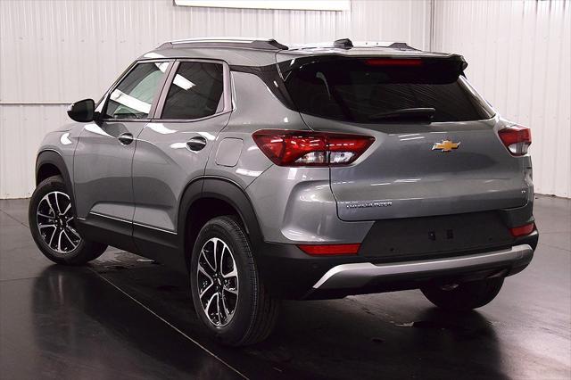 new 2025 Chevrolet TrailBlazer car, priced at $29,075