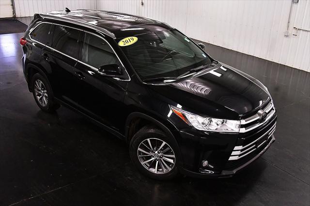 used 2019 Toyota Highlander car, priced at $23,849