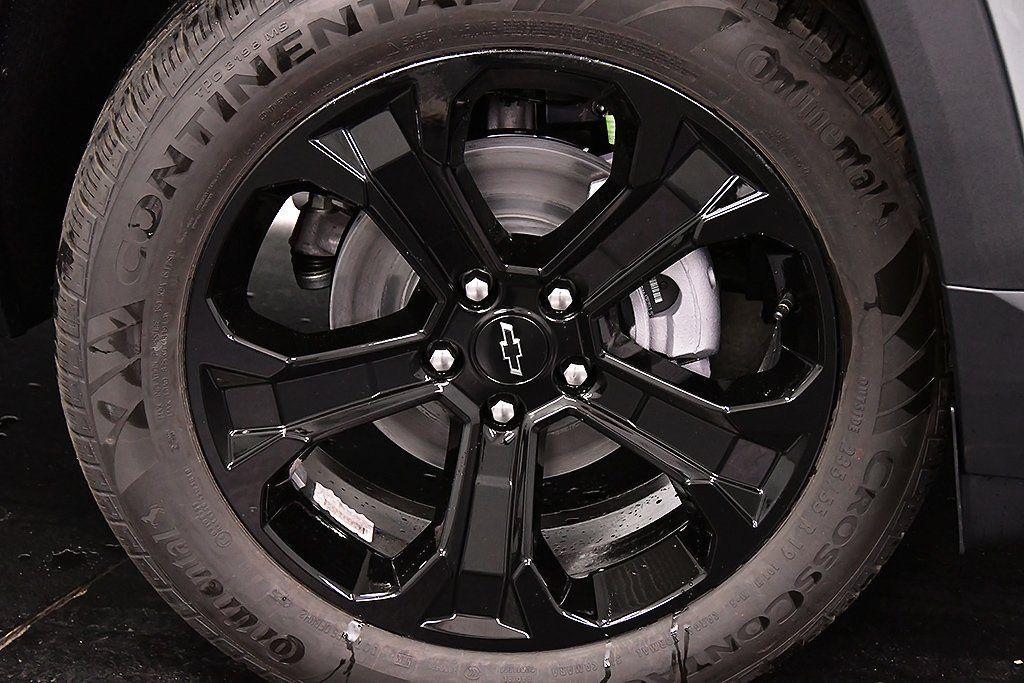 new 2026 Chevrolet Equinox car, priced at $36,180