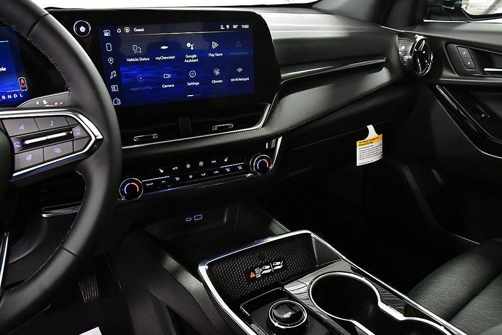 new 2026 Chevrolet Equinox car, priced at $36,180