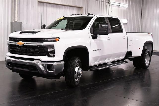 new 2025 Chevrolet Silverado 3500 car, priced at $78,540