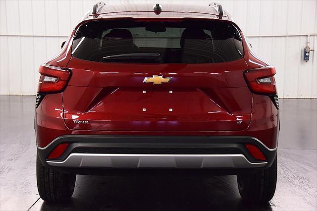 new 2025 Chevrolet Trax car, priced at $25,485