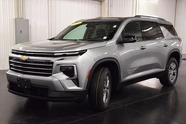 new 2025 Chevrolet Traverse car, priced at $45,845