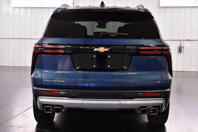 new 2024 Chevrolet Traverse car, priced at $42,615