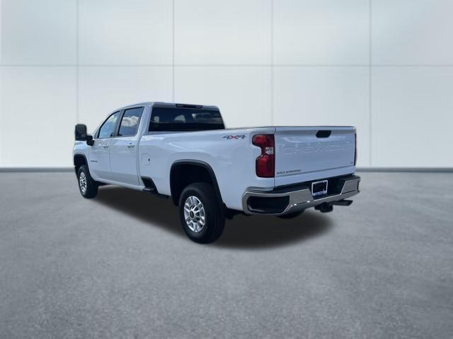 used 2022 Chevrolet Silverado 2500 car, priced at $45,390