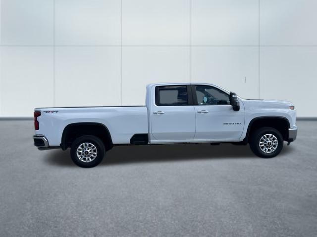 used 2022 Chevrolet Silverado 2500 car, priced at $45,390