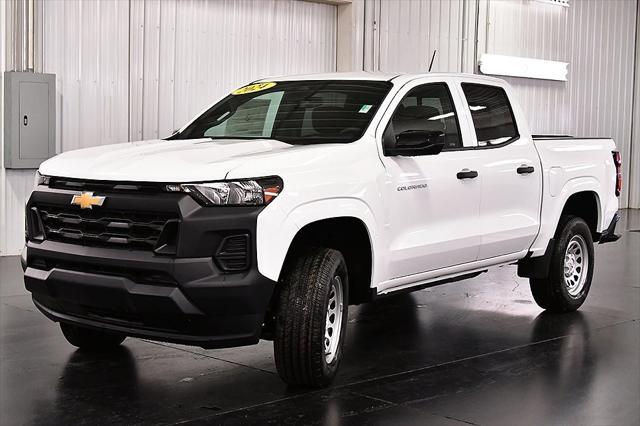 new 2024 Chevrolet Colorado car, priced at $35,325