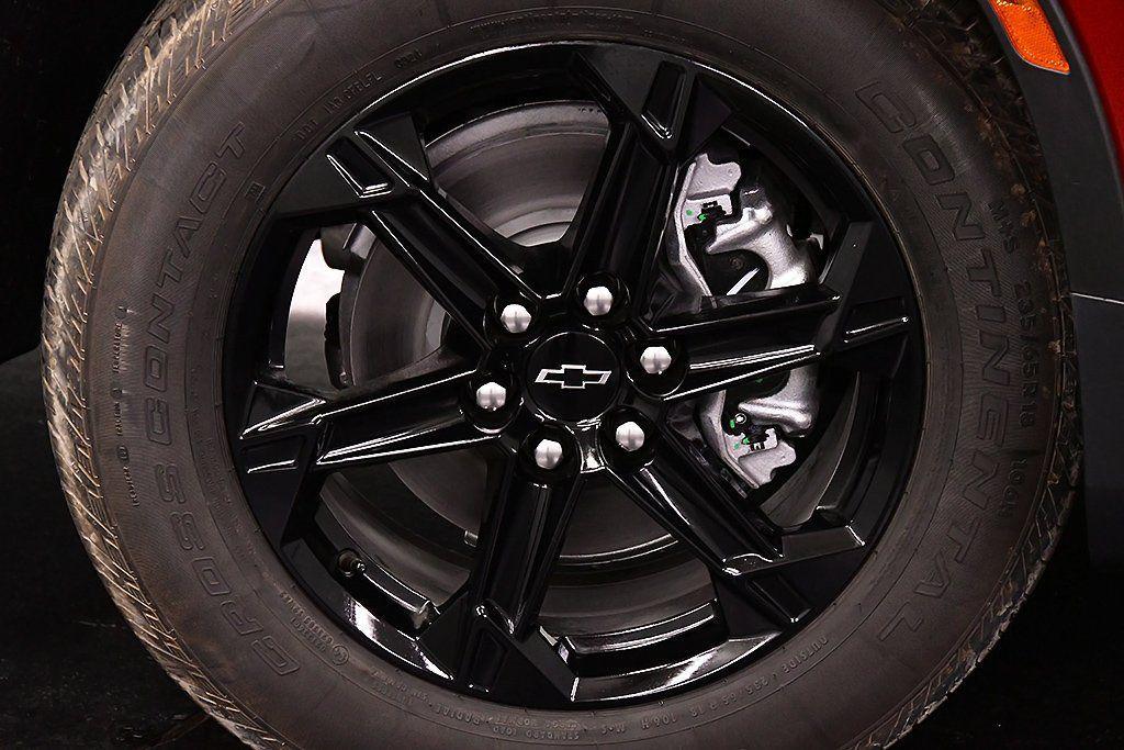 new 2025 Chevrolet Blazer car, priced at $42,025