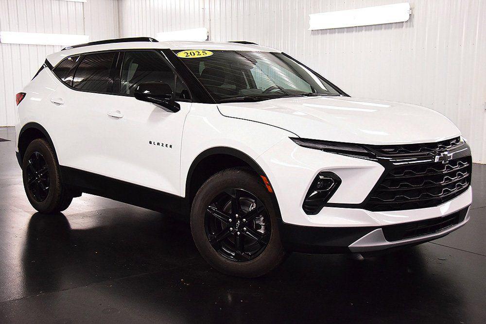 new 2025 Chevrolet Blazer car, priced at $41,630