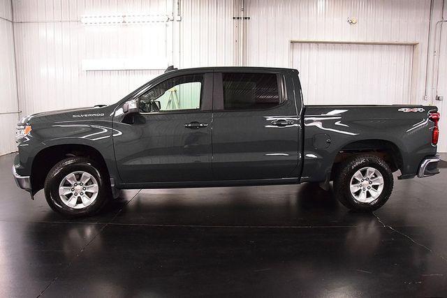 used 2025 Chevrolet Silverado 1500 car, priced at $43,993