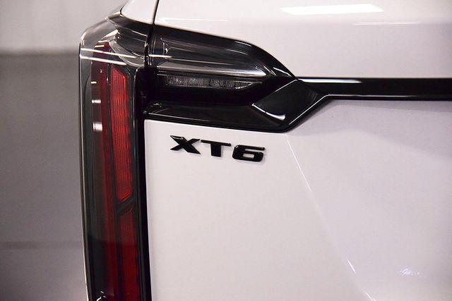 used 2023 Cadillac XT6 car, priced at $41,957