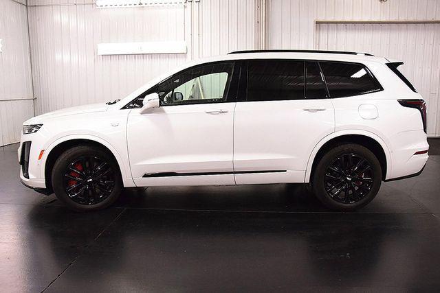 used 2023 Cadillac XT6 car, priced at $41,957