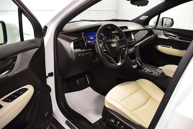 used 2023 Cadillac XT6 car, priced at $41,957