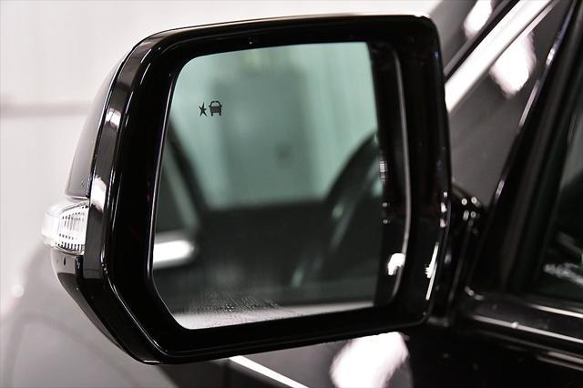 used 2020 Chevrolet Traverse car, priced at $27,790