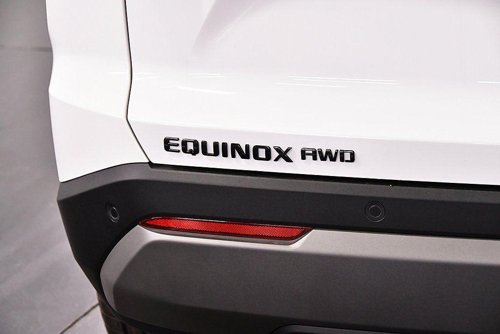 new 2026 Chevrolet Equinox car, priced at $35,680
